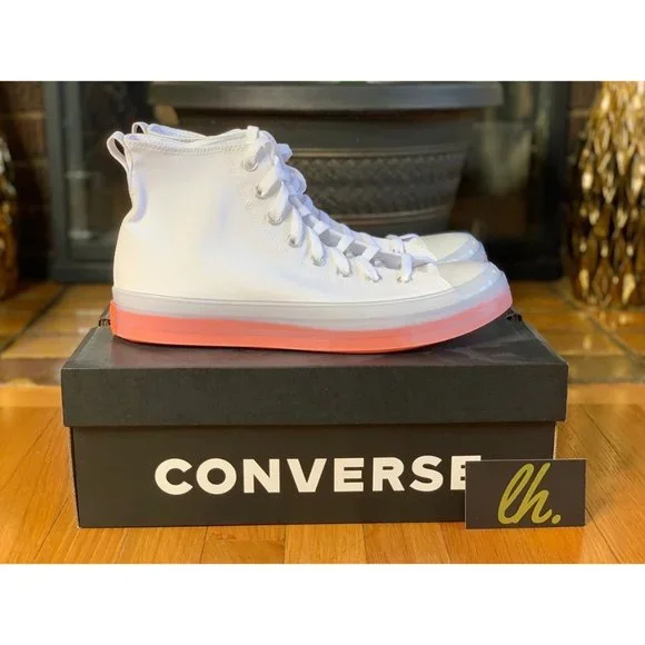 Size 9 Converse Chuck Taylor All Star CX Hi "White Mango"